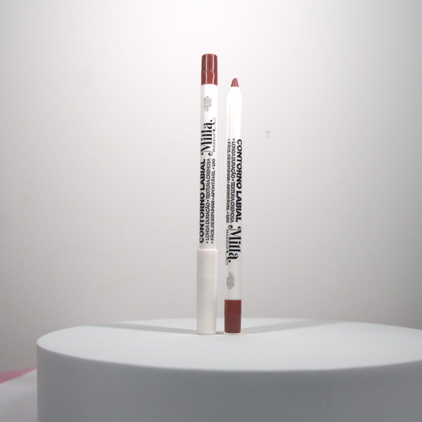 LÁPIS LABIAL COR MÔNIA- MILLA MAKEUP